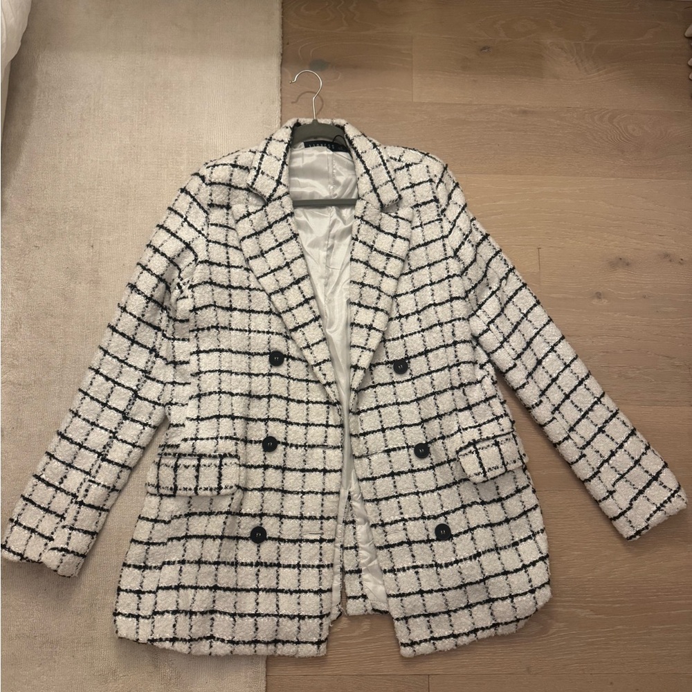 Women’s Lioness Kyra Black and White Blazer